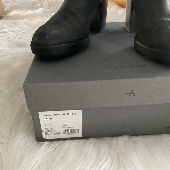 Aquatalia Idalia Suede ankle boots - Picture 2 of 5